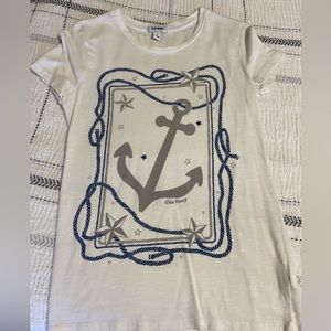 Old navy graphic tee